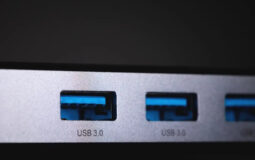 بررسی تفاوت های USB 2.0 و USB 3.0